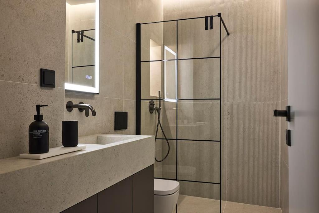 Athens Metropolitan Grand Residence Экстерьер фото